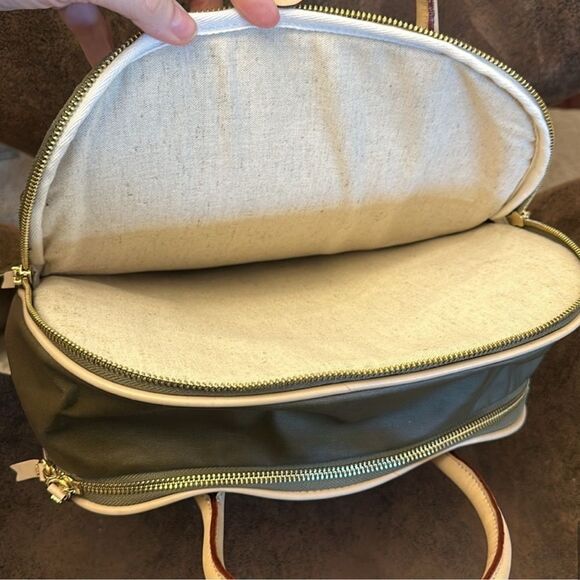 INDIA HICKS BACKPACK JETPACK LAPTOP BAG WORK TRAVEL OLIVE GREEN CARRYALL NWOT - Picture 9 of 17